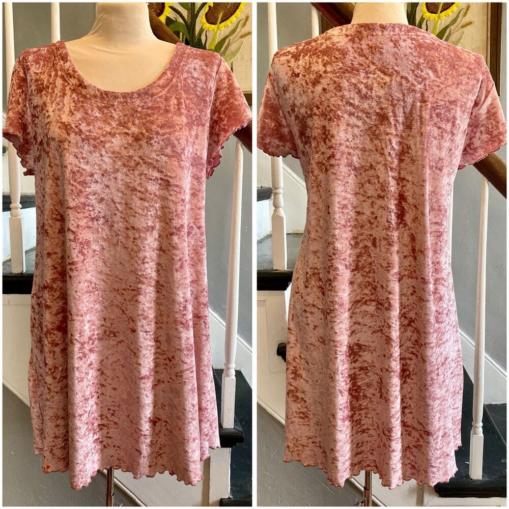 1990s Pale Pink Victoria’s Secret Velvet Lettuce Hem T-shirt Dress Nightgown